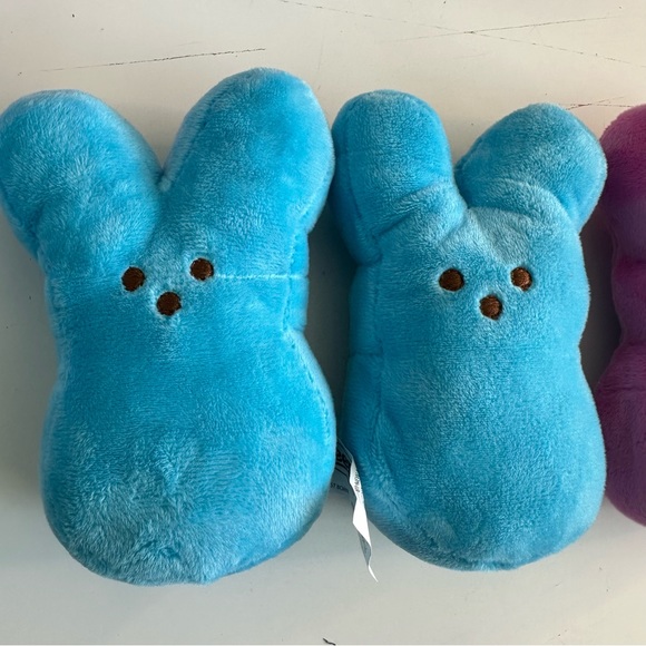NWT/NWOT 3 Peeps Easter mini plush bunnies 2 blue 1 pink - Picture 4 of 8